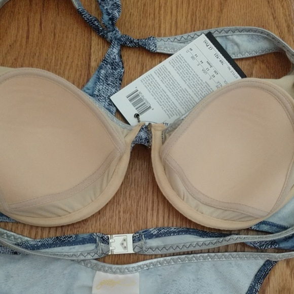 CHRISTMAS #9 MSRP=$84 NWT Vix by DESIGNER Paula Hermanny Bikini TOP NWT - Picture 8 of 8